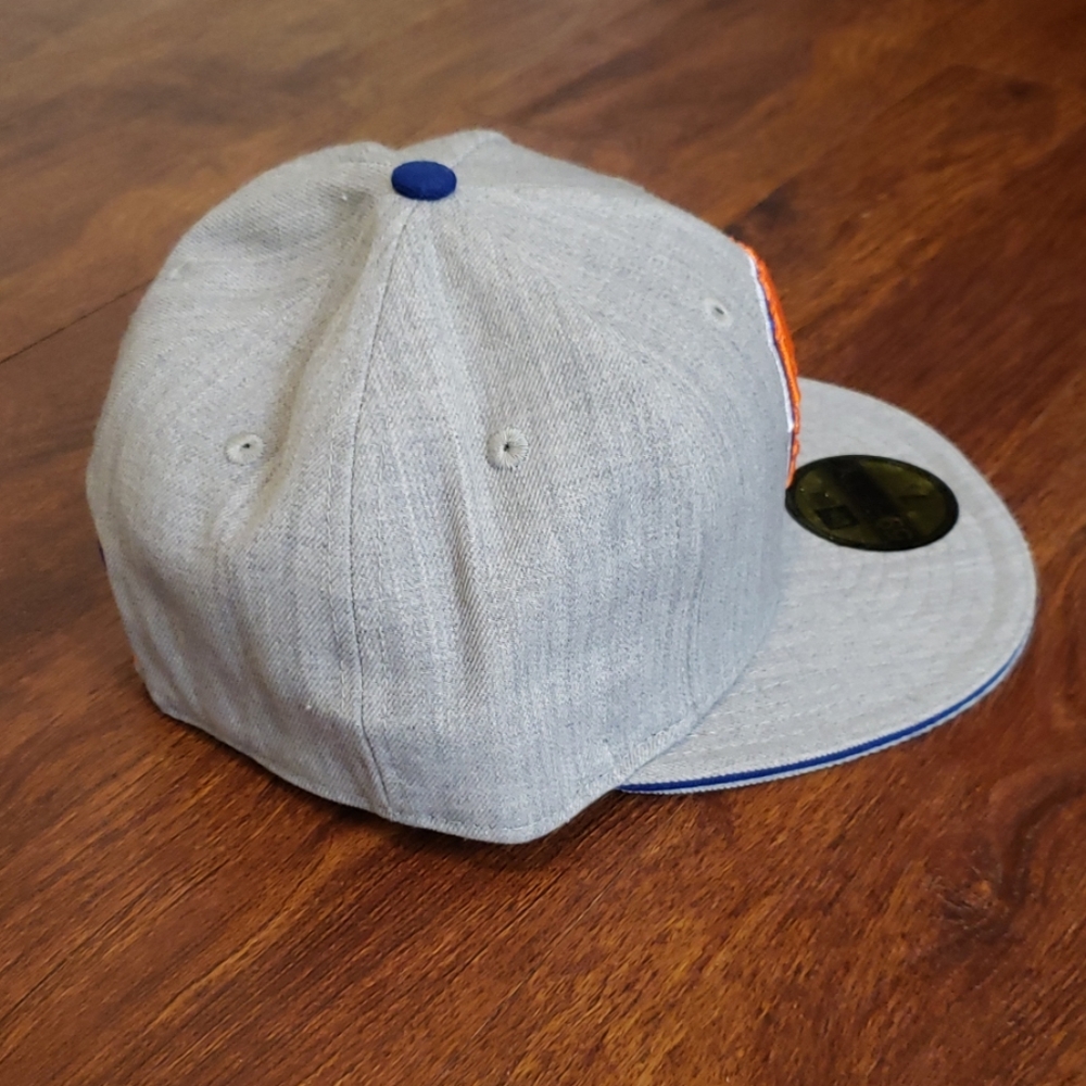 Knicks 59FIFTY Cap! - Picture 3 of 6